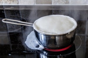 Milchtopf Milch nicht mehr anbrennen lassen