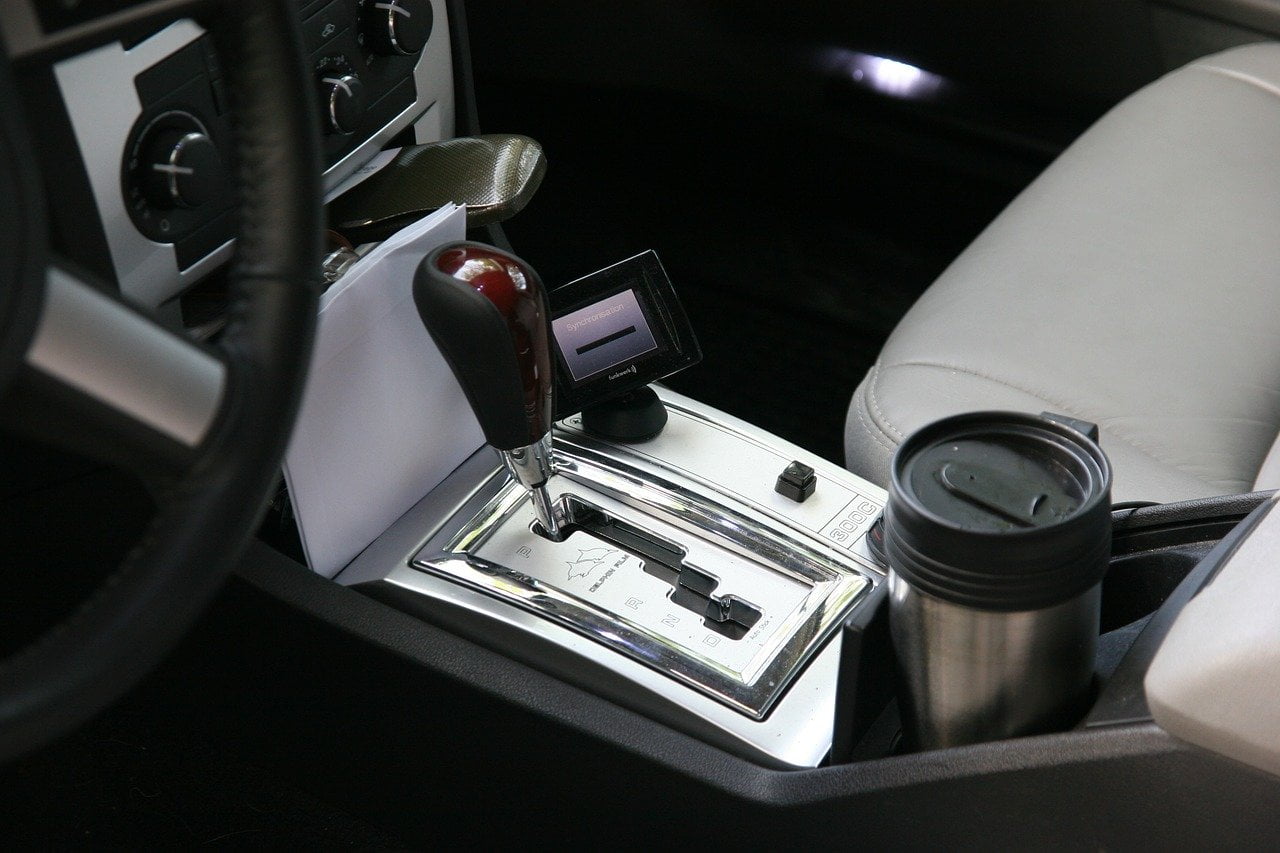 Kaffee to go Becher eignen sich auch hervorragend für das Auto, denn sie sind sicher verschließbar.